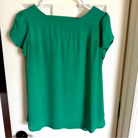 Loft Top - Picture 2 of 3